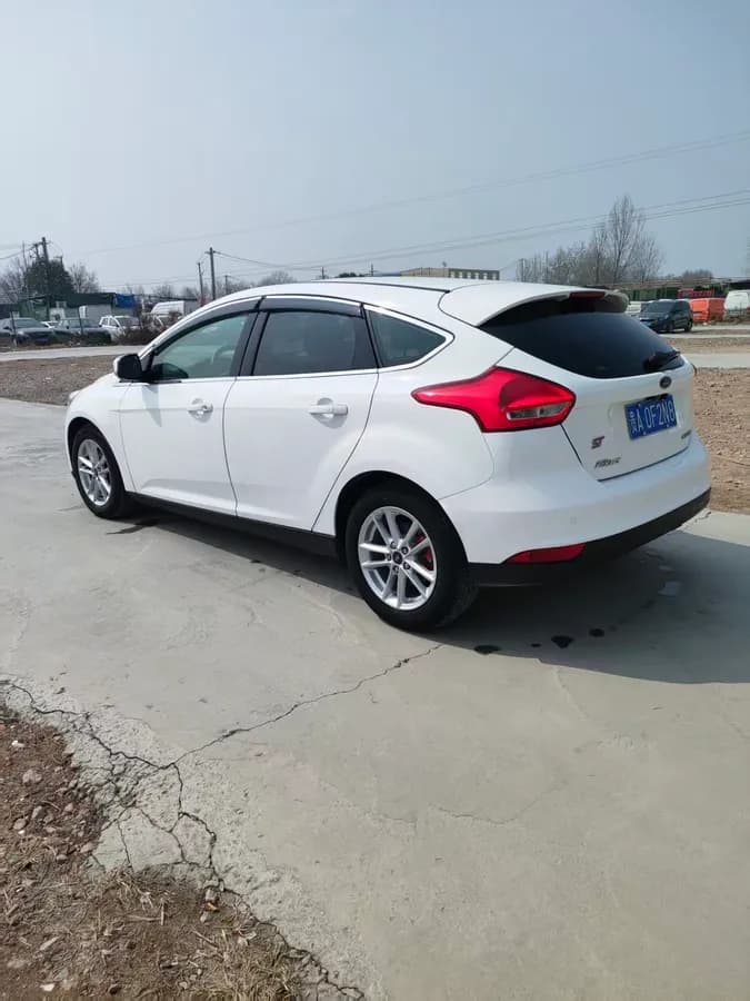 Ford 2015 1.6L 4