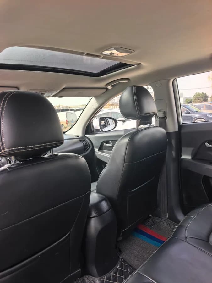 Kia 2014 2.0L Premium Special 5