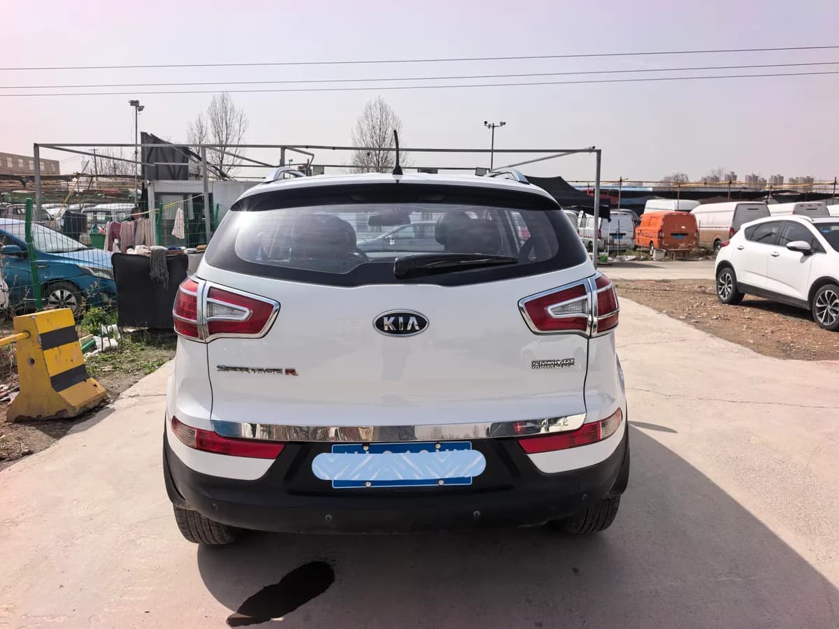 Kia 2014 2.0L Premium Special 8