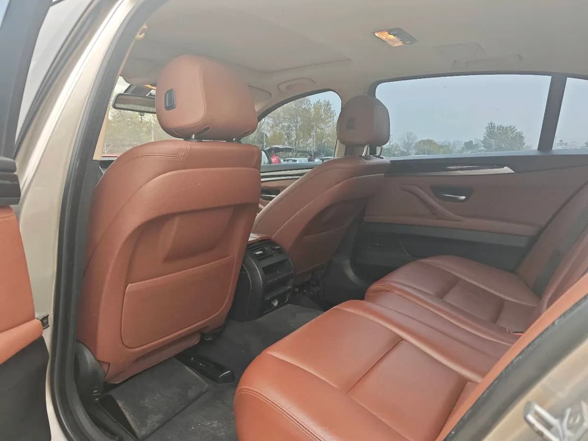 BMW 5 2014 525Li 5