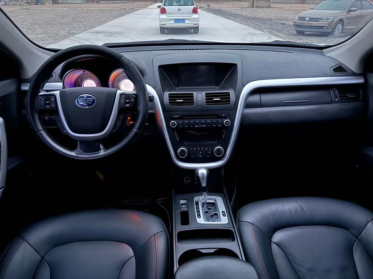 X80 2013 2.0L 9