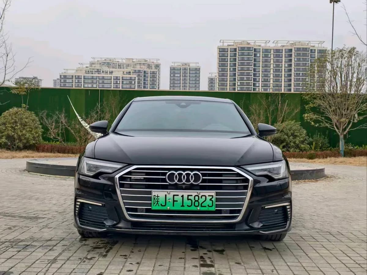 Audi A6L 2022 55 TFSI e quattro 2