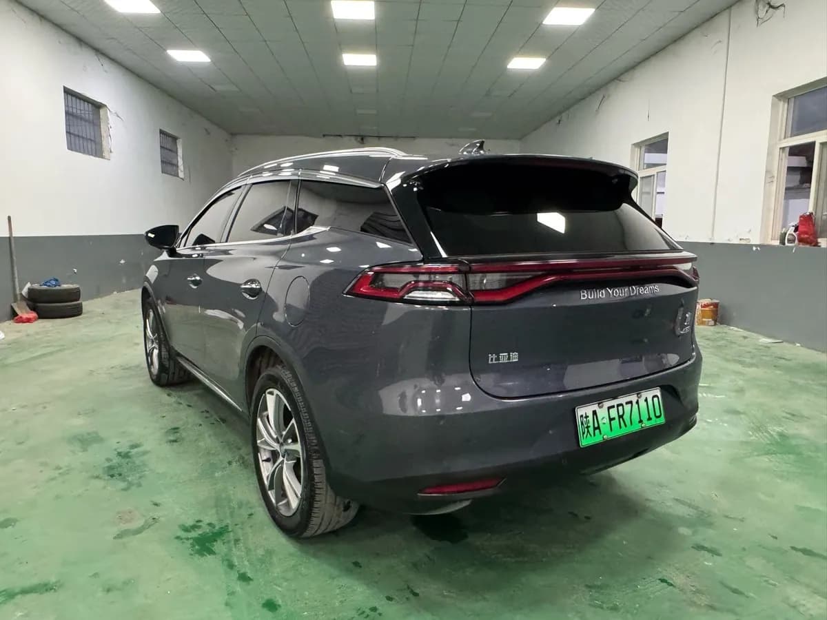 BYD 2019 DM 2.0T 7 VI 6