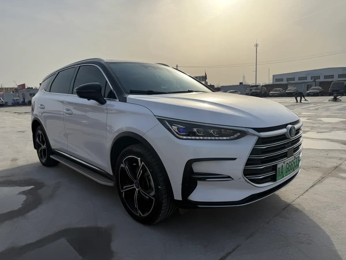 BYD 2021 DM-i 112KM 3