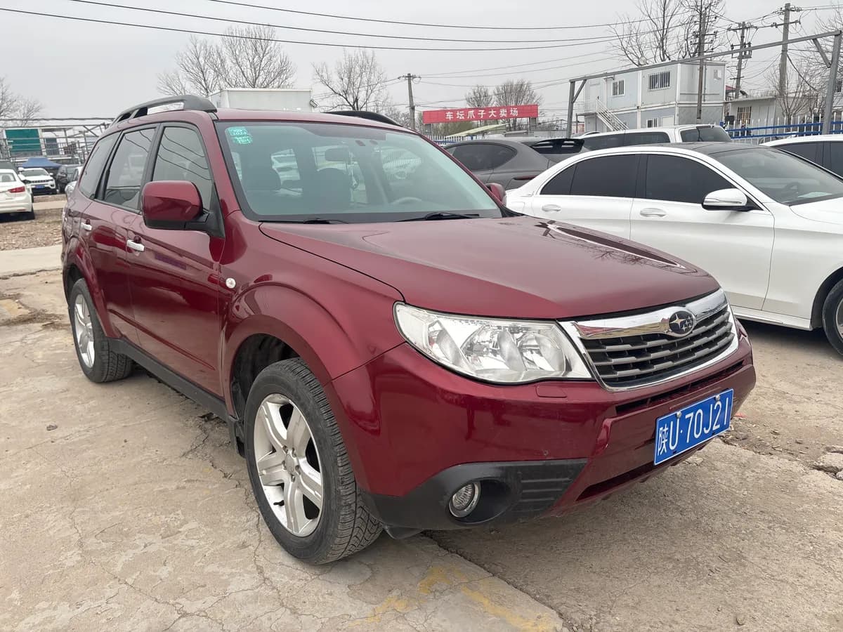 Subaru 2010 2.5XS 3