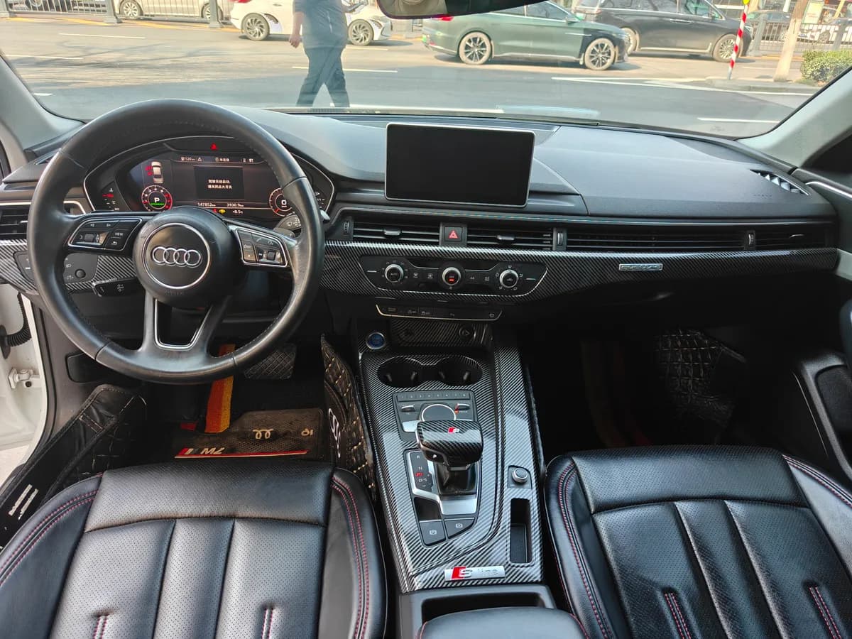 Audi A4L 2018 30 40 TFSI 6