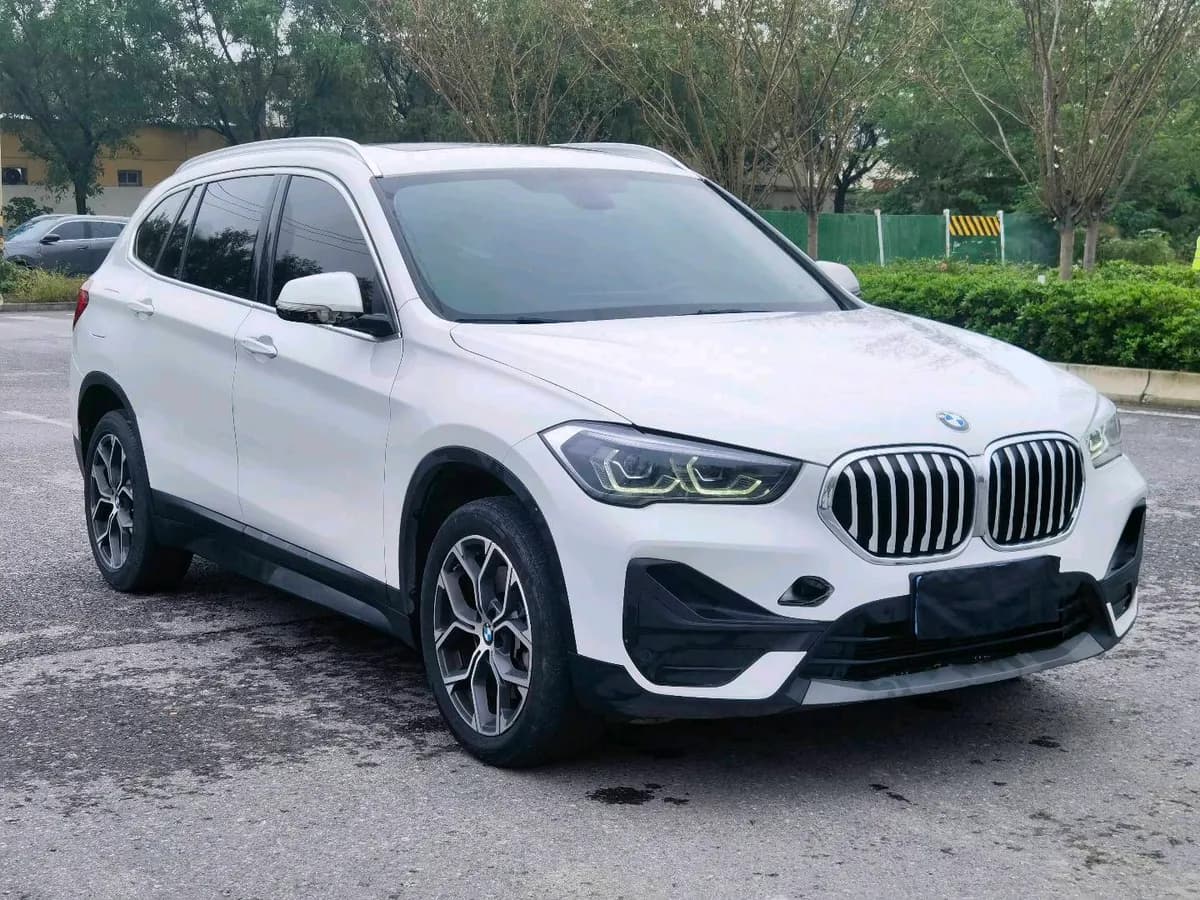 BMW X1 2022 sDrive25Li 4