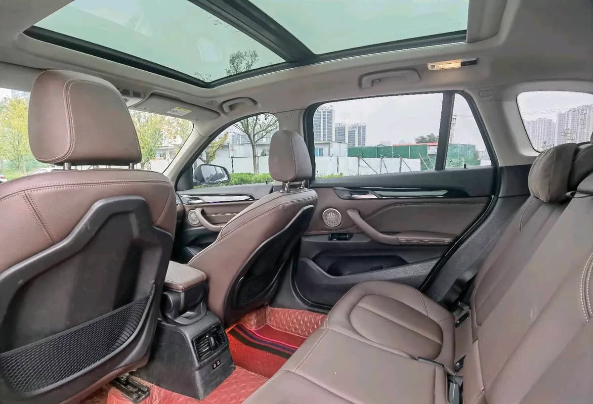 BMW X1 2022 sDrive25Li 10