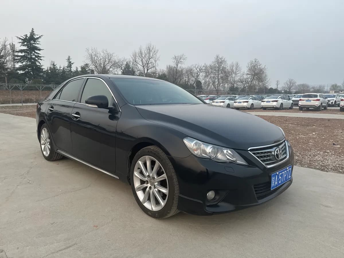 Toyota 2010 2.5V 3