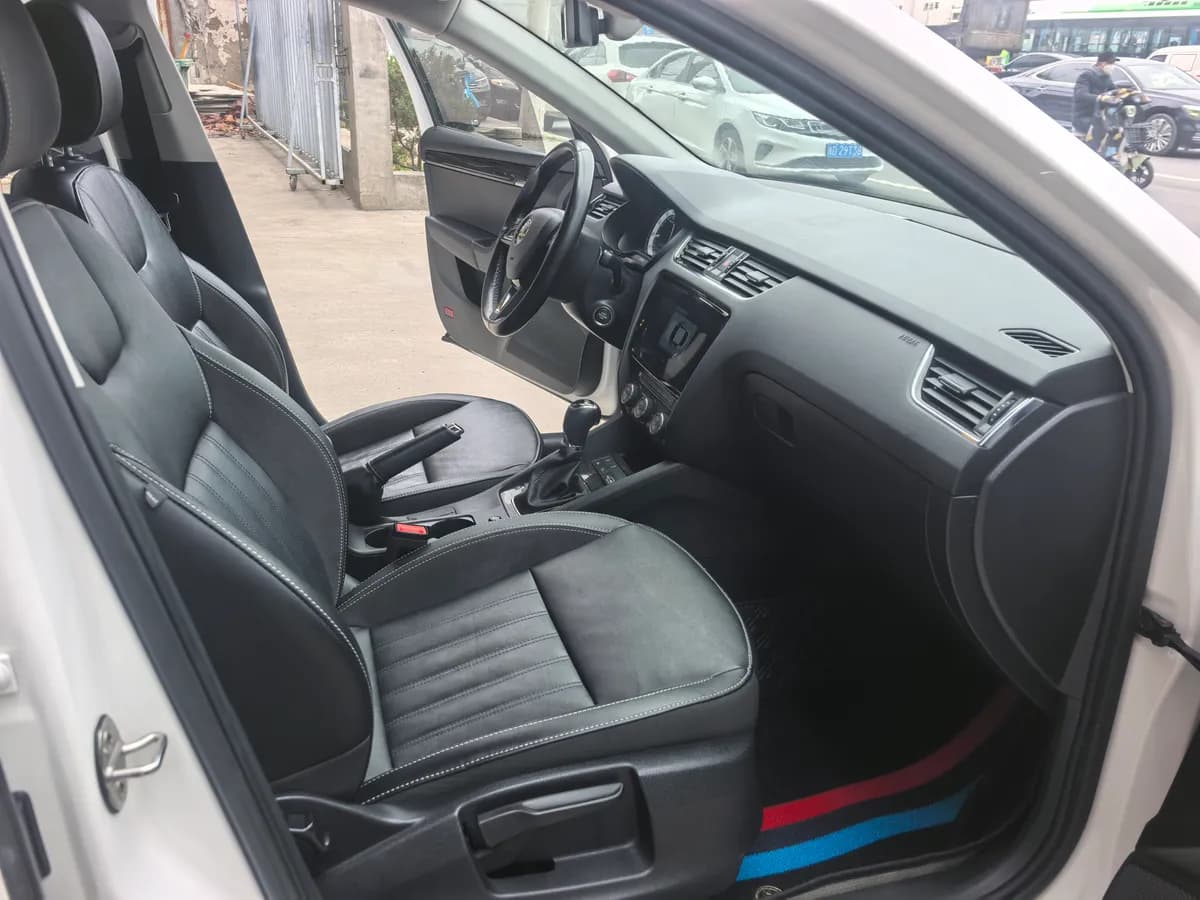 Skoda 2020 TSI280 DSG 8