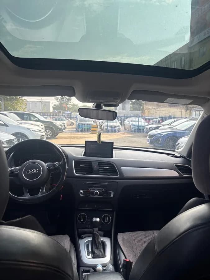 Audi Q3 2016 35 TFSI 8