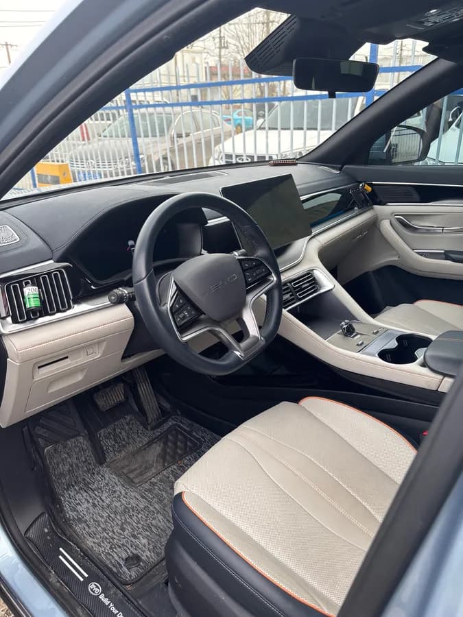 BYD PLUS 2023 DM-i 110KM PLUS 8