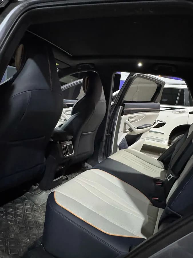 BYD PLUS 2021 DM-i 110KM PLUS 8