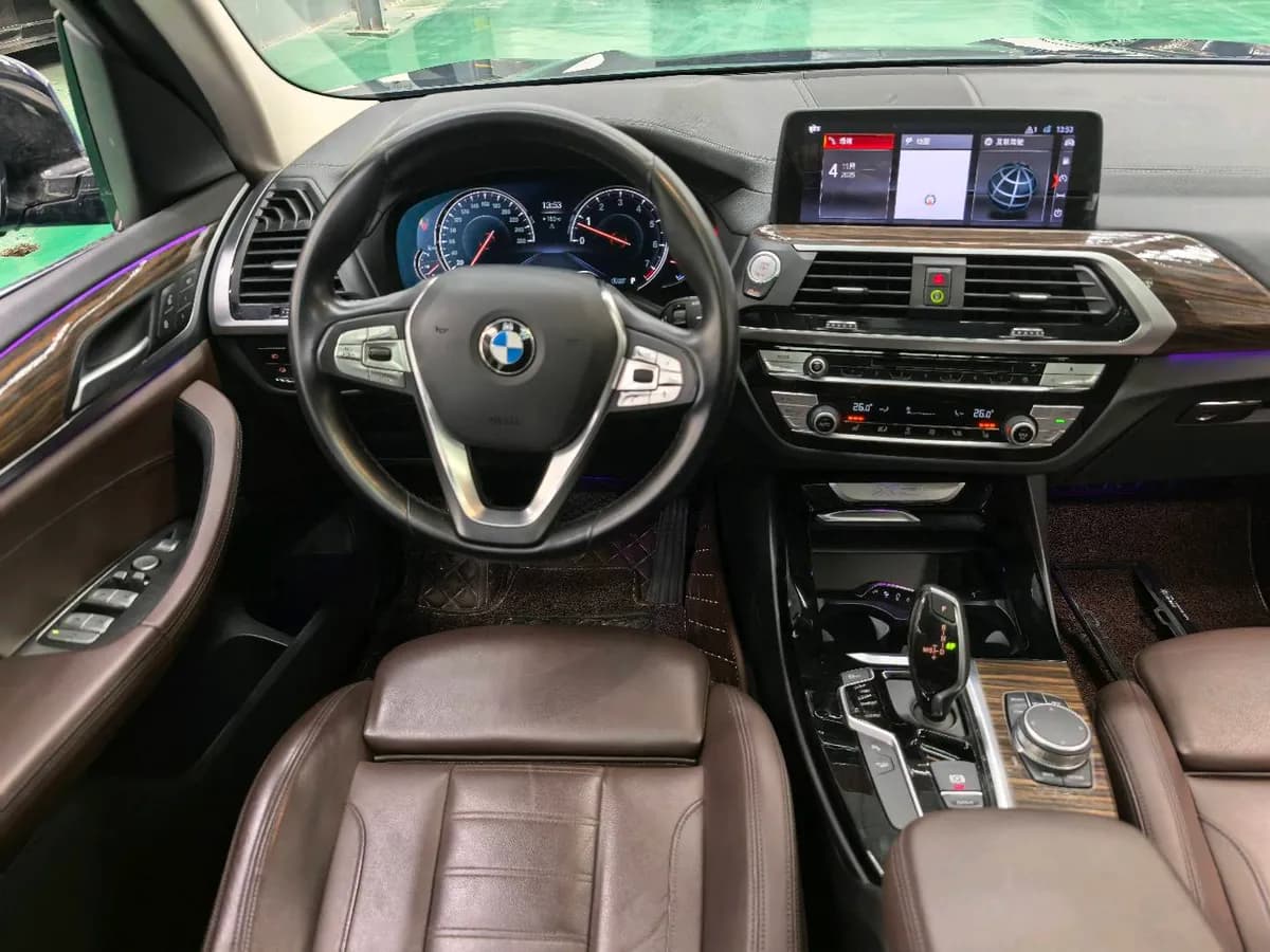 BMW X3 2018 xDrive28i M VI 7