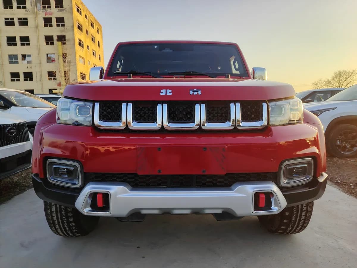 BAIC BJ40 2019 PLUS 2.3T VI 2