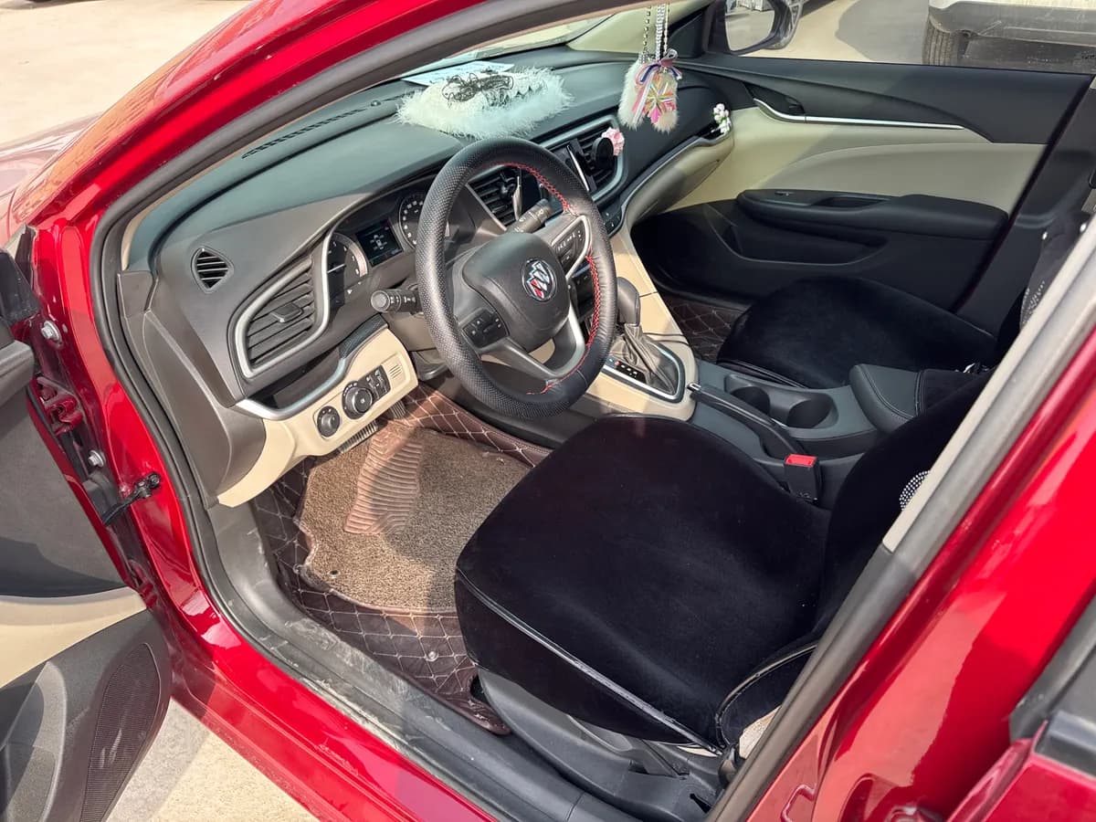 Buick 2019 15T V 4