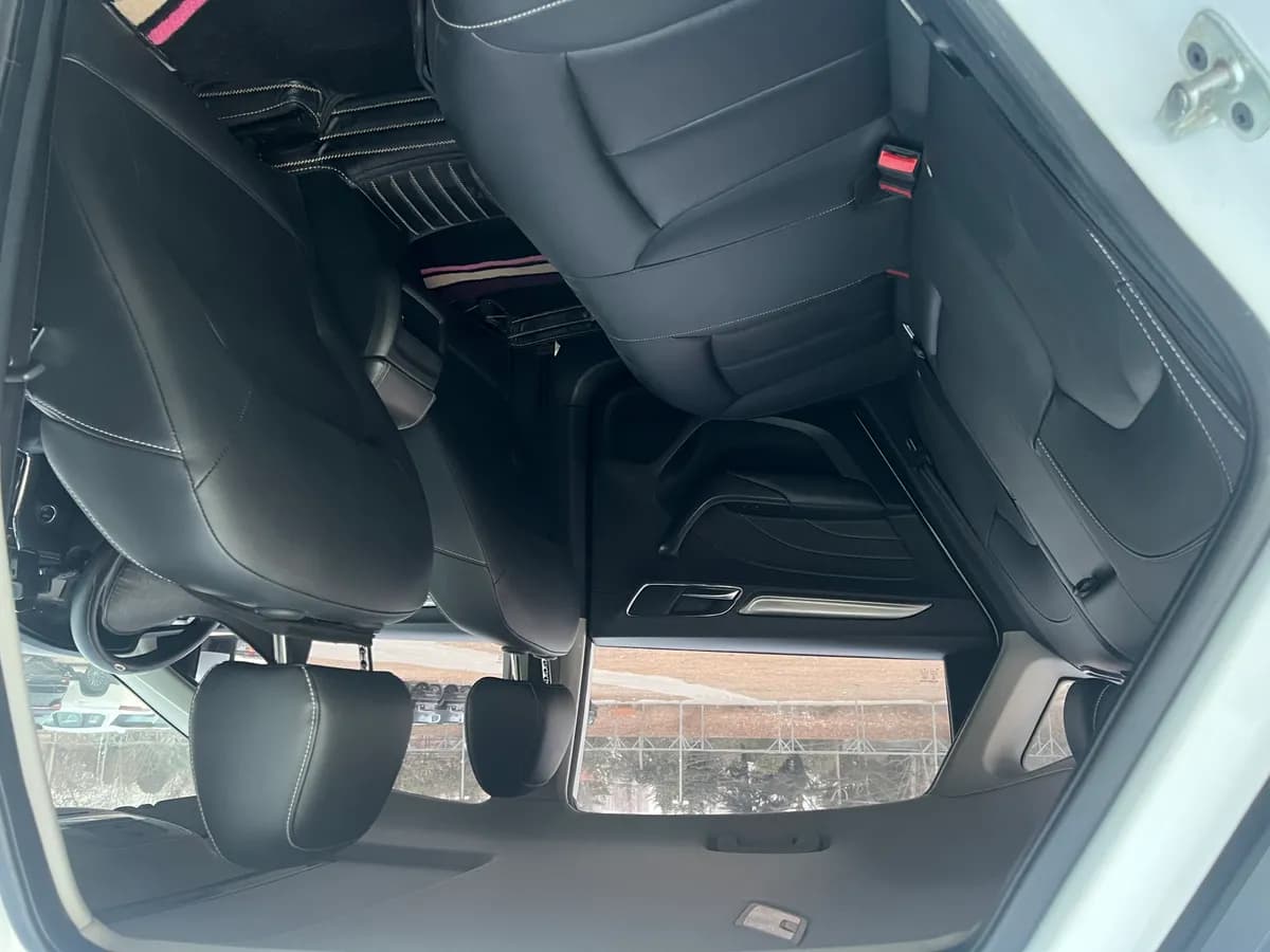 Roewe i6 2017 20T 7