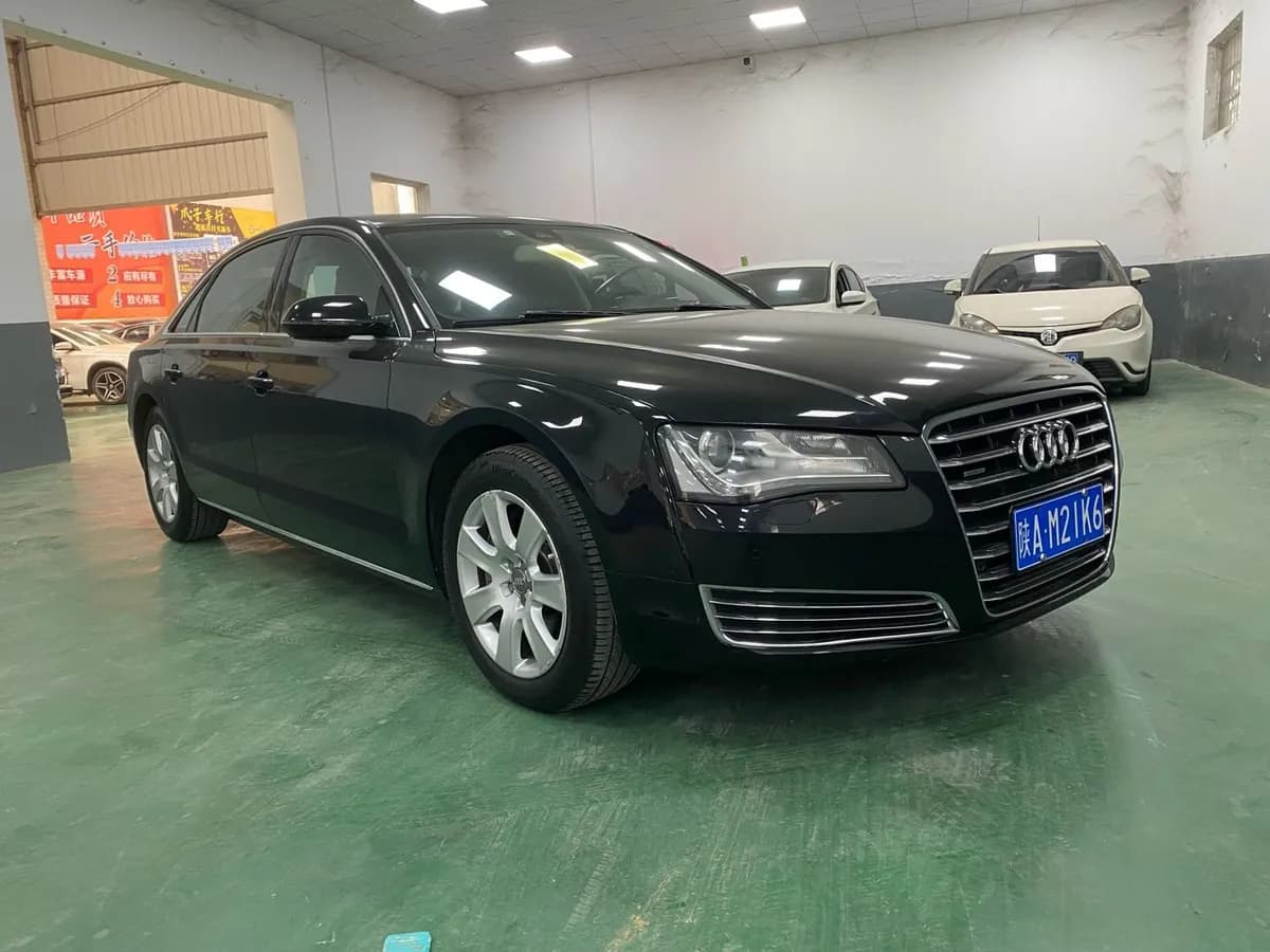 Audi A8 ( ) 2013 A8L 45 TFSI quattro 3