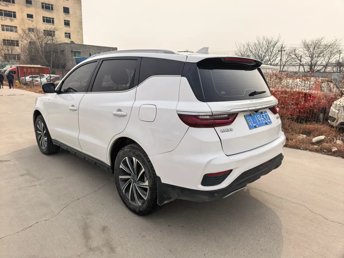 Geely X6 2020 1.4T CVT 8