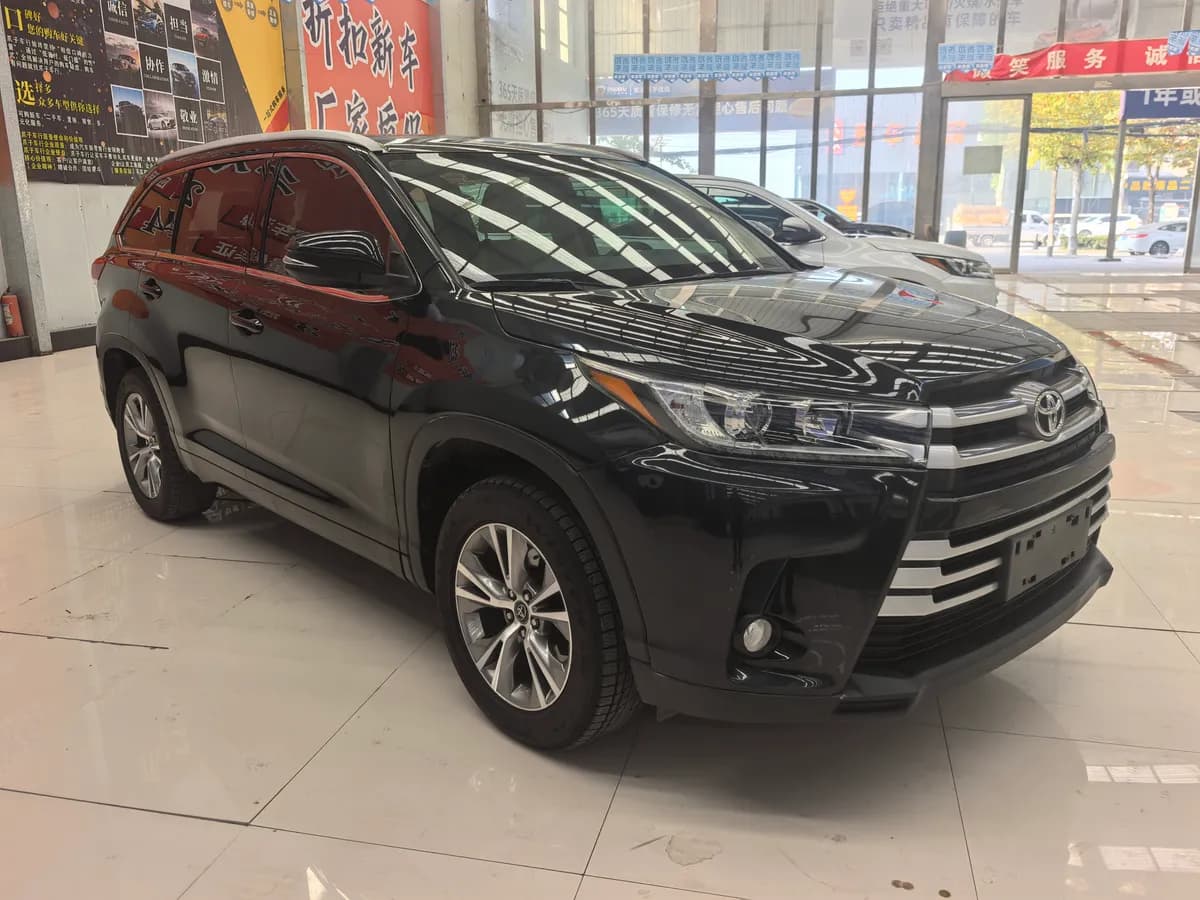 Toyota 2021 2.0T 7 7