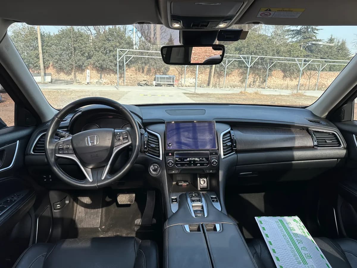 Honda 2020 370TURBO 8