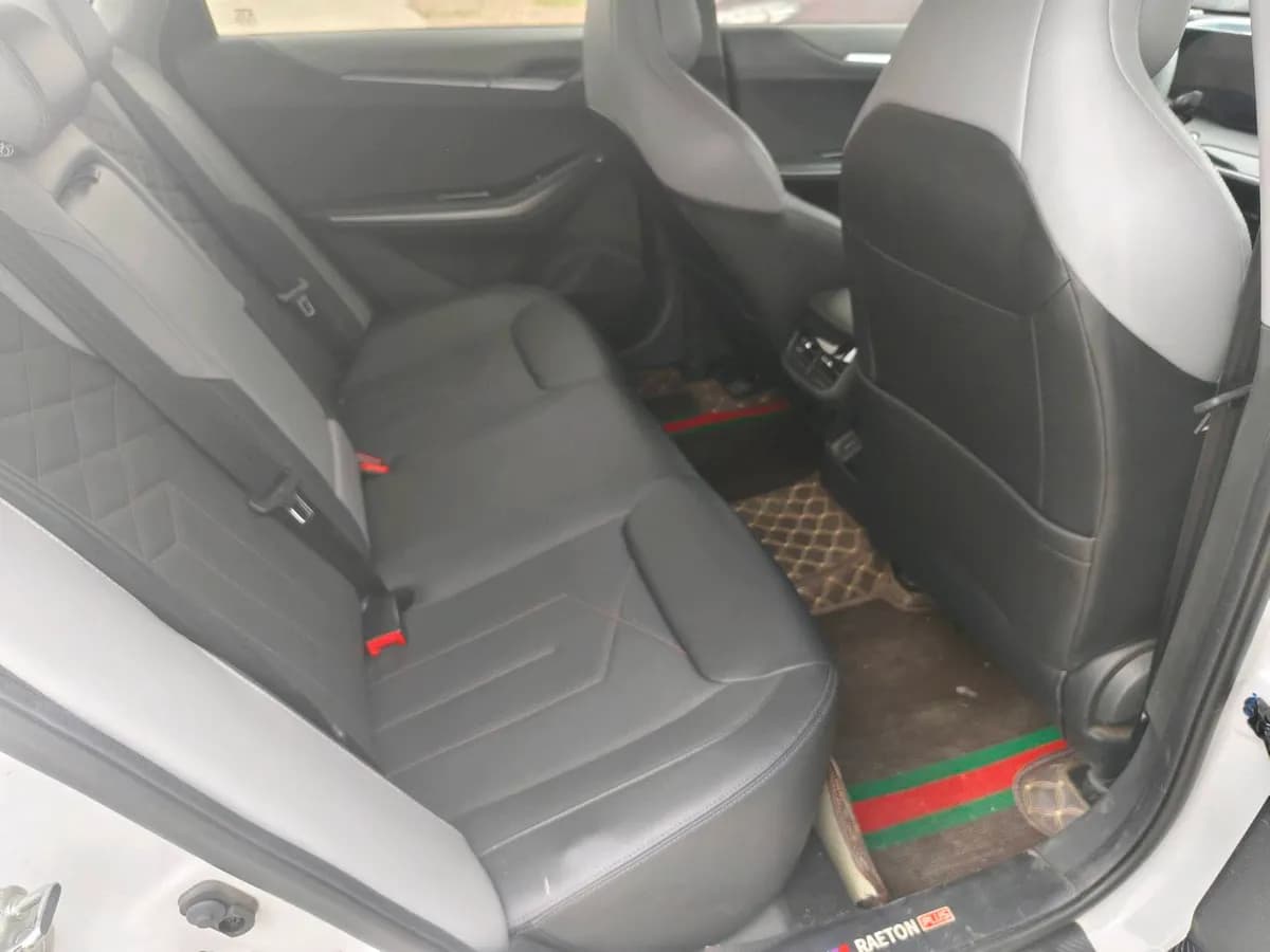 Changan PLUS 2023 1.5T DCT 5