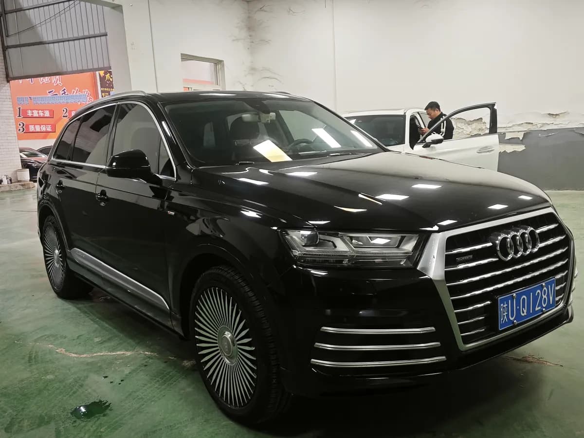 Audi Q7 ( ) 2016 40 TFSI S line 3