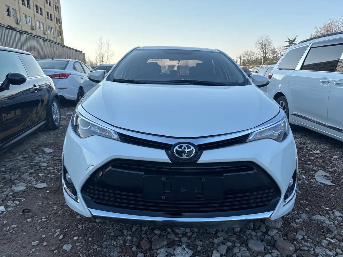 Toyota 2017 185T CVT V 2