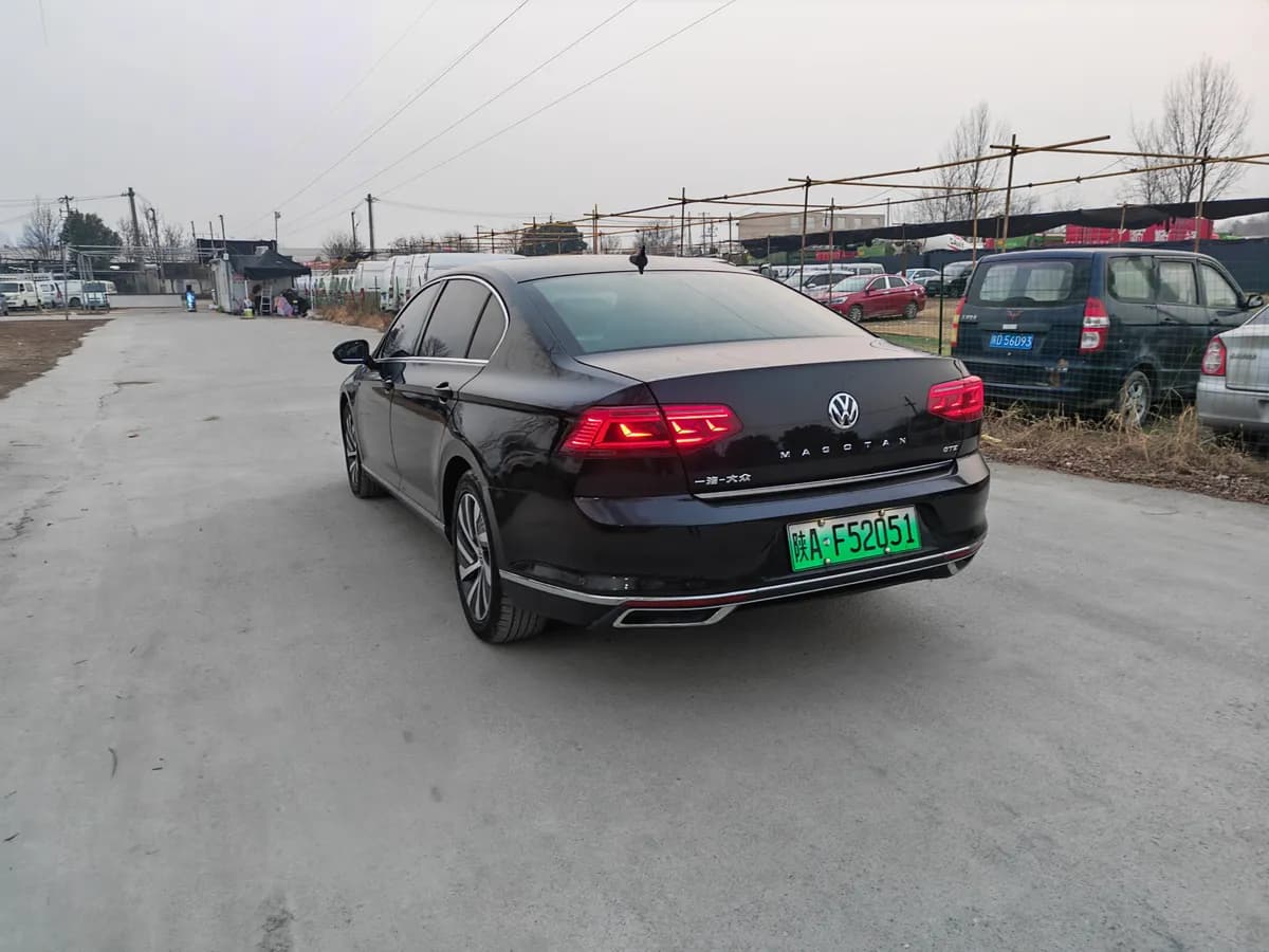 Volkswagen GTE 2020 GTE 5