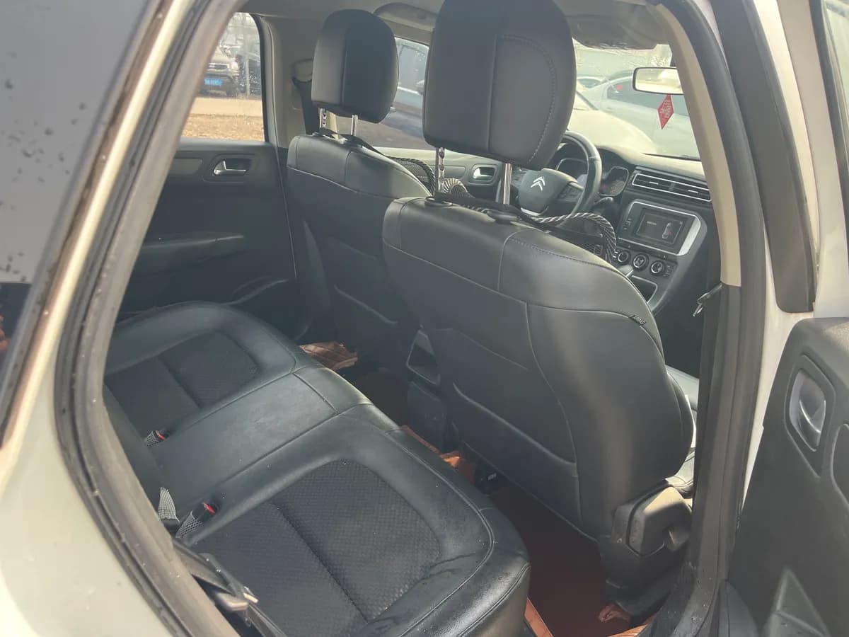 Citroen C4 2016 1.6L 5