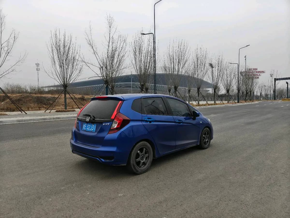 Honda 2018 1.5L CVT 10