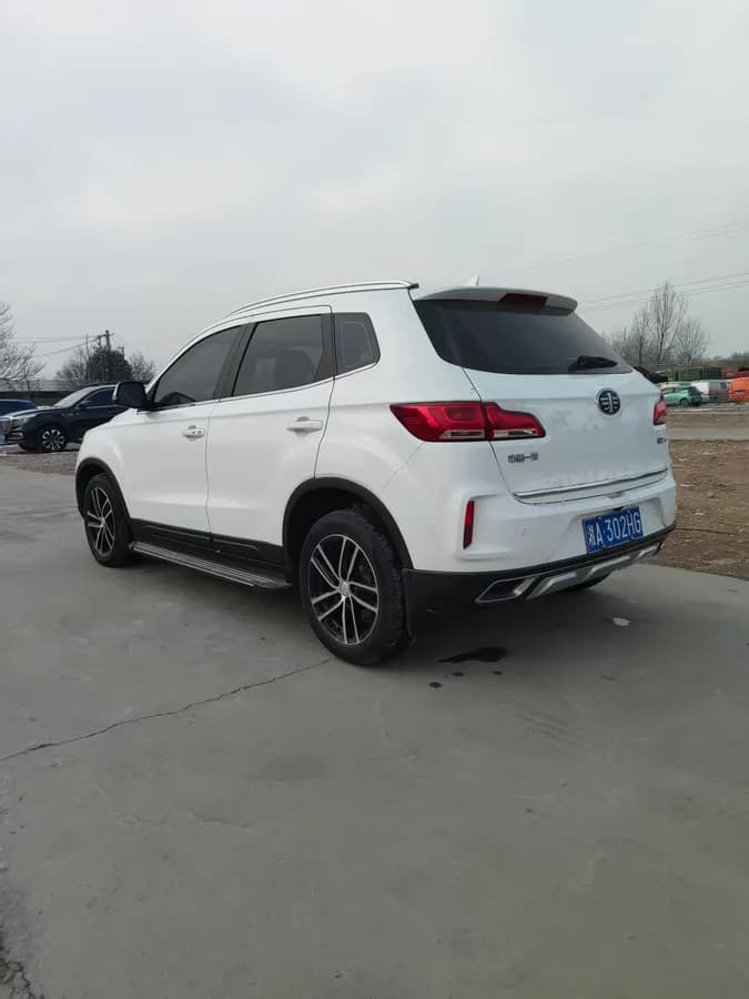 X40 2017 1.6L 4