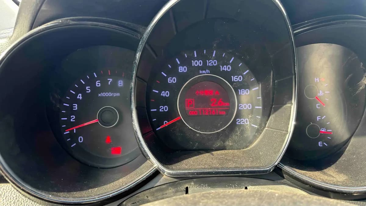 Kia K2 2012 1.6L AT Premium ECO 6