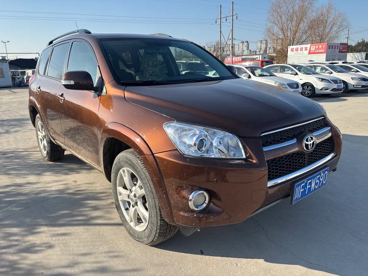 Toyota RAV4 2011 2.4L