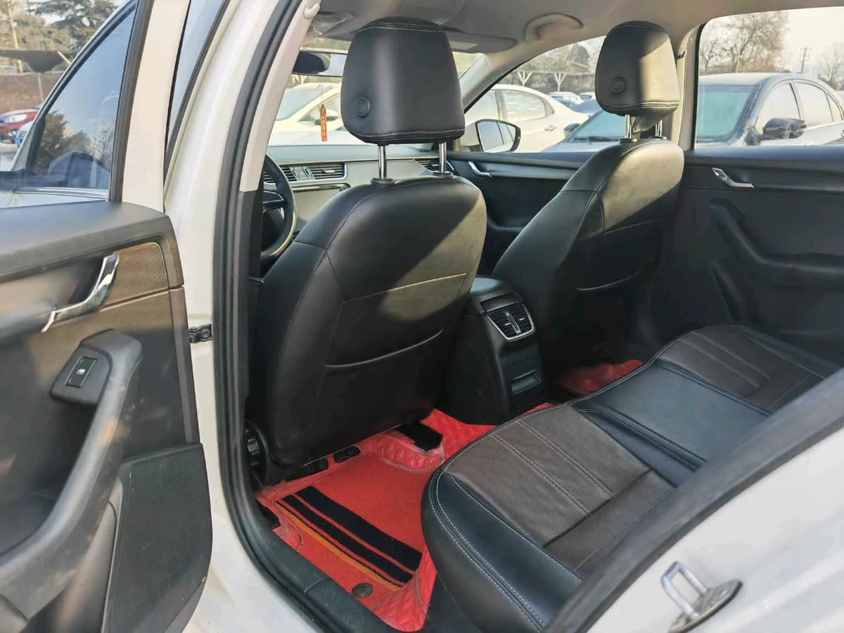 Skoda 2017 1.6L 6