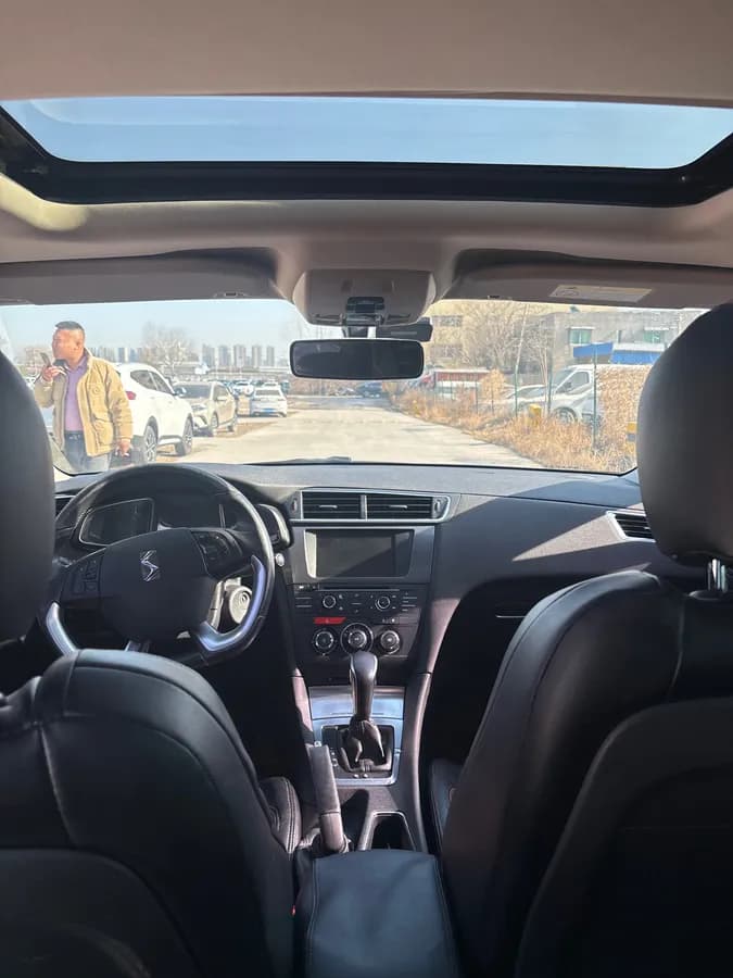 DS 5LS 2016 1.6T THP160 8