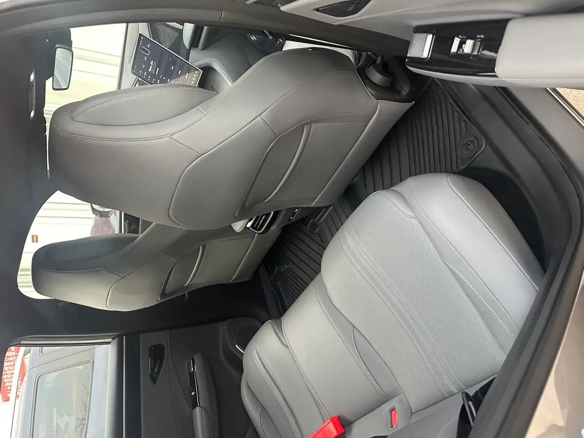 Geely L7 2025 EM-i 115km 3