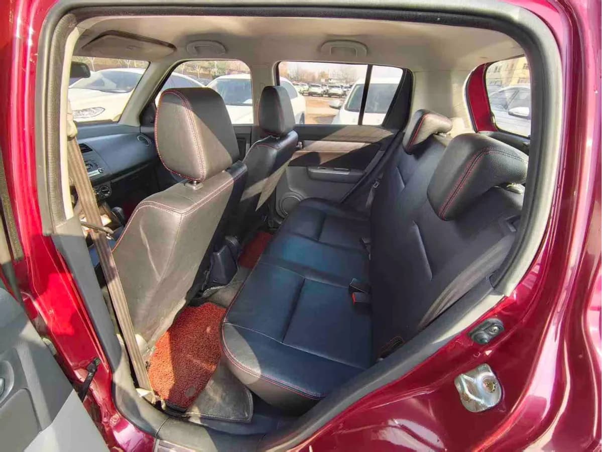 Suzuki 2015 1.5L 6