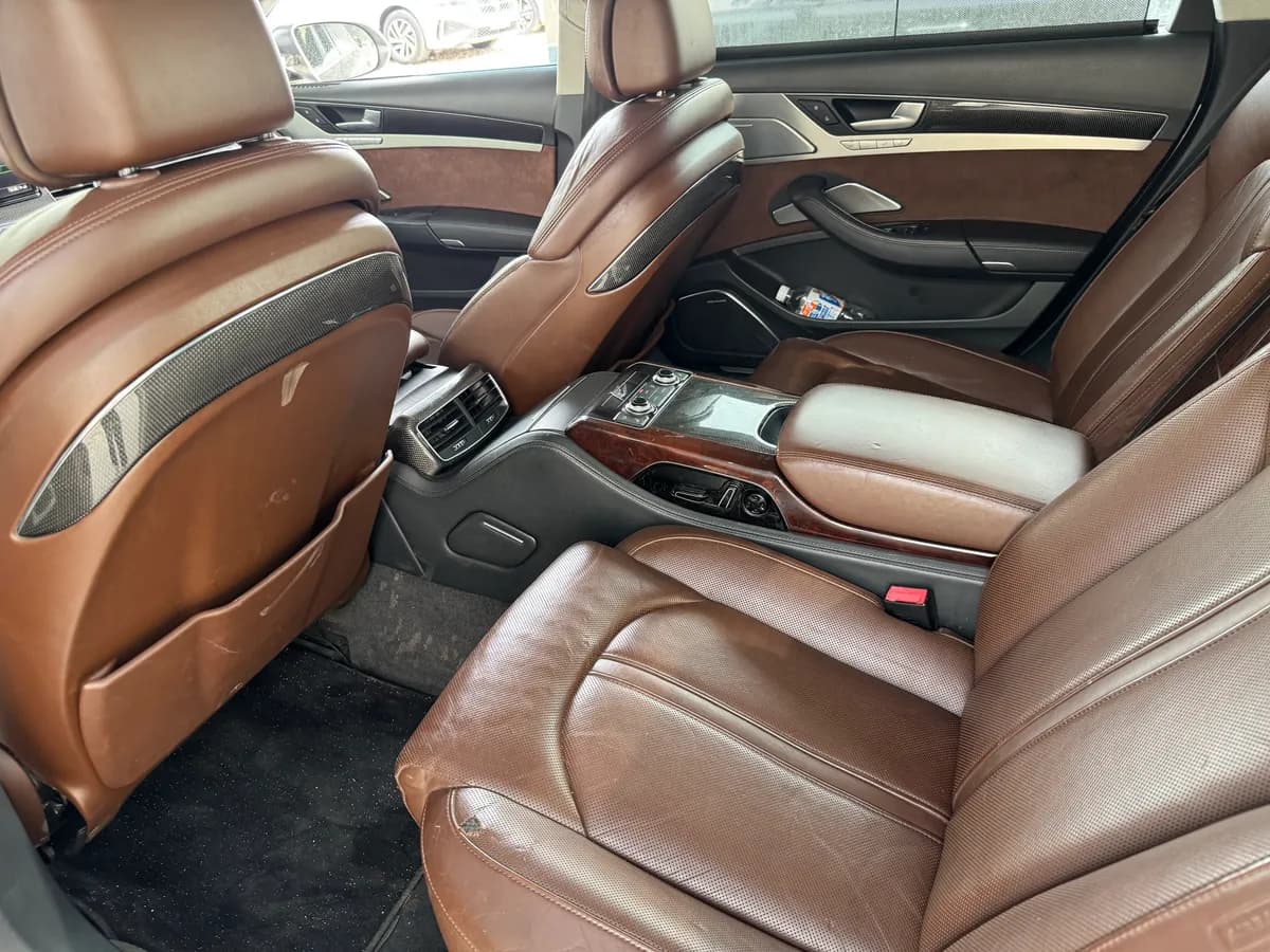 Audi A8 2012 A8L 45 TFSI quattro 3