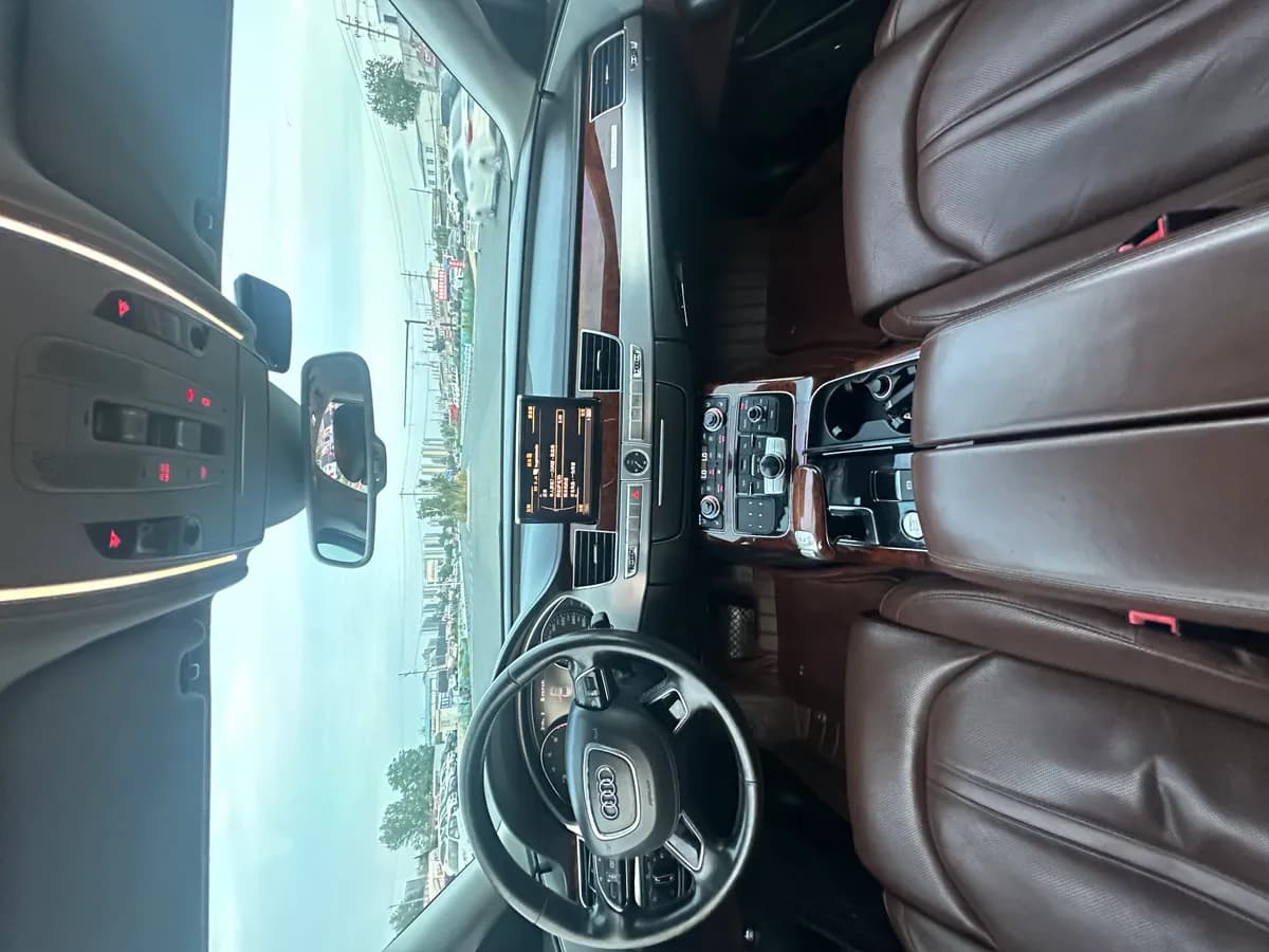 Audi A8 2012 A8L 45 TFSI quattro 9