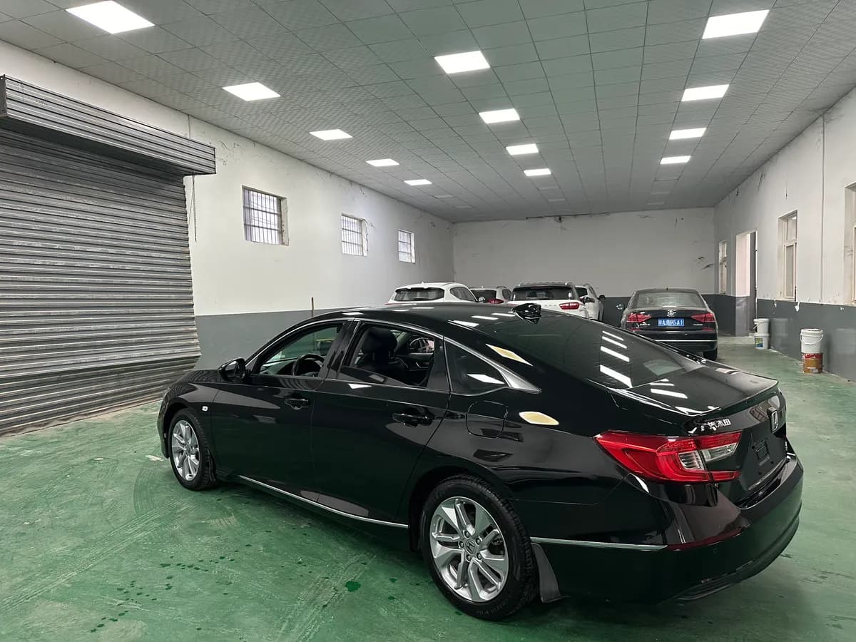 Honda 2018 230TURBO V 6