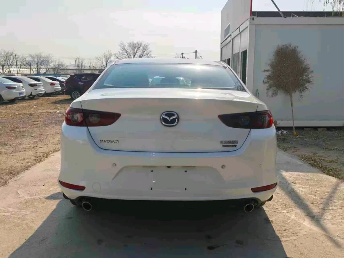 Mazda 3 2020 1.5L 3