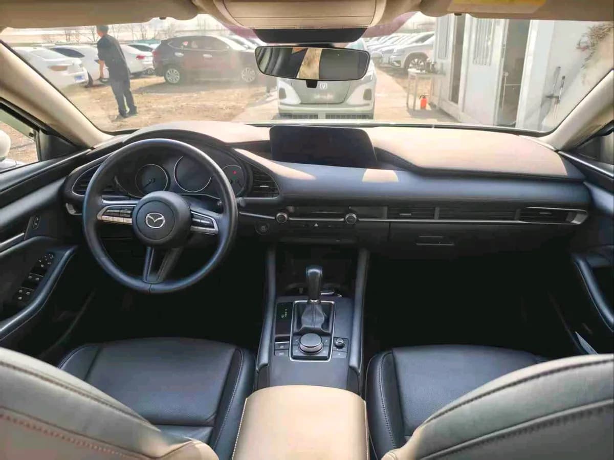 Mazda 3 2020 1.5L 6