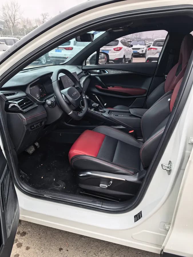 Lynk & Co 06 2020 1.5T Pro 4