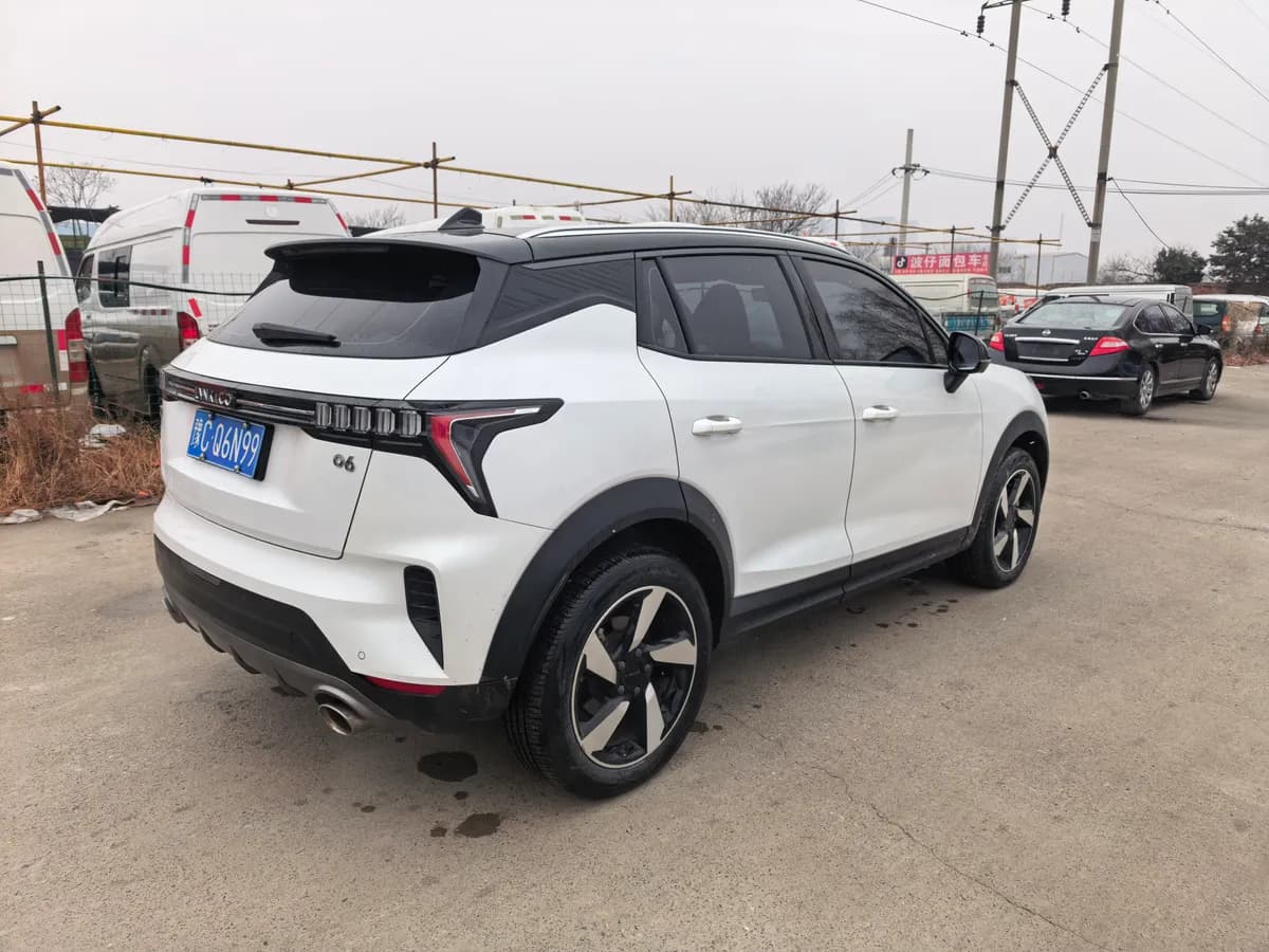 Lynk & Co 06 2020 1.5T Pro 10