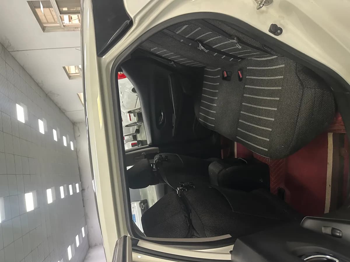 Nissan 2021 1.6L CVT 9