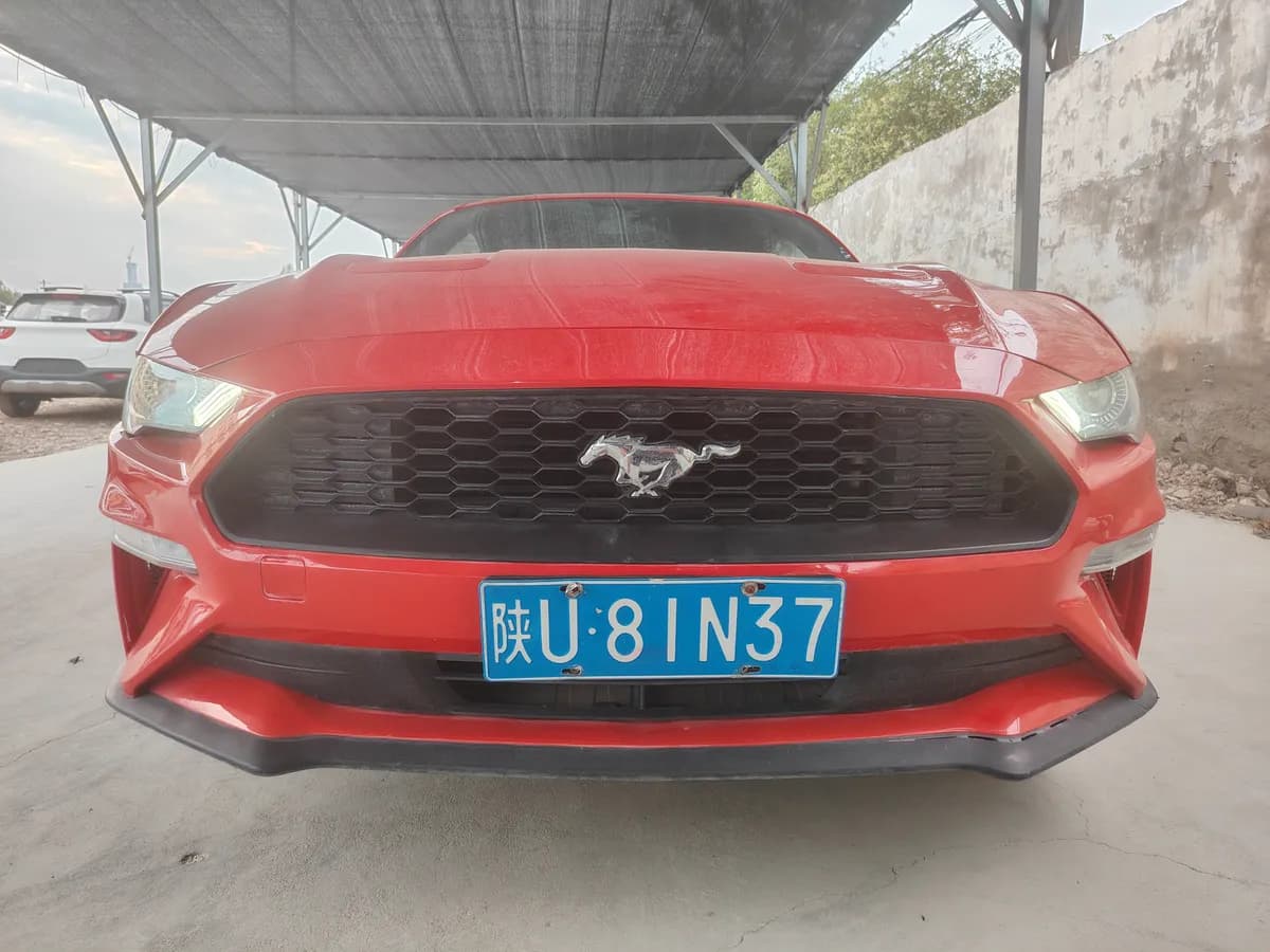 Ford Mustang ( ) 2018 2.3L EcoBoost