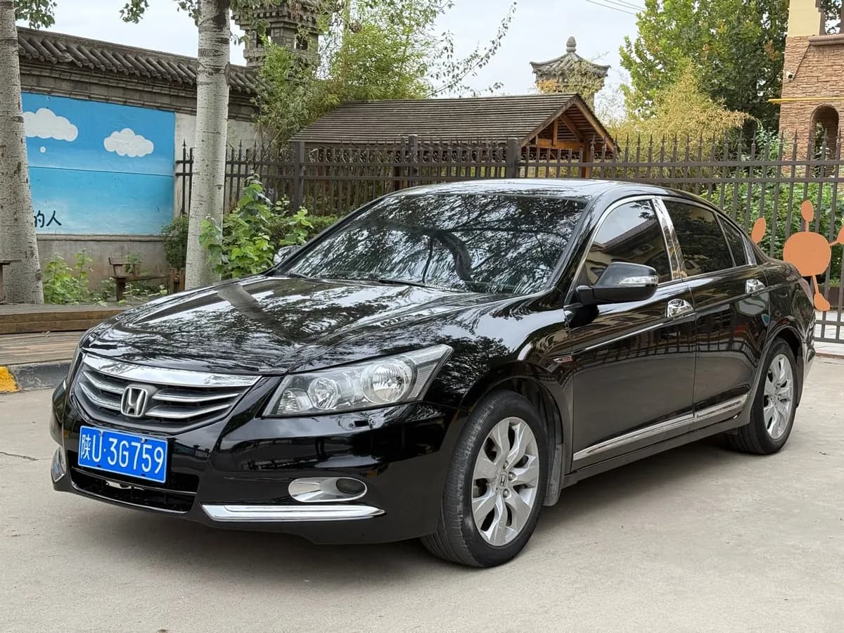 Honda 2011 2.4L EXL Navi 2