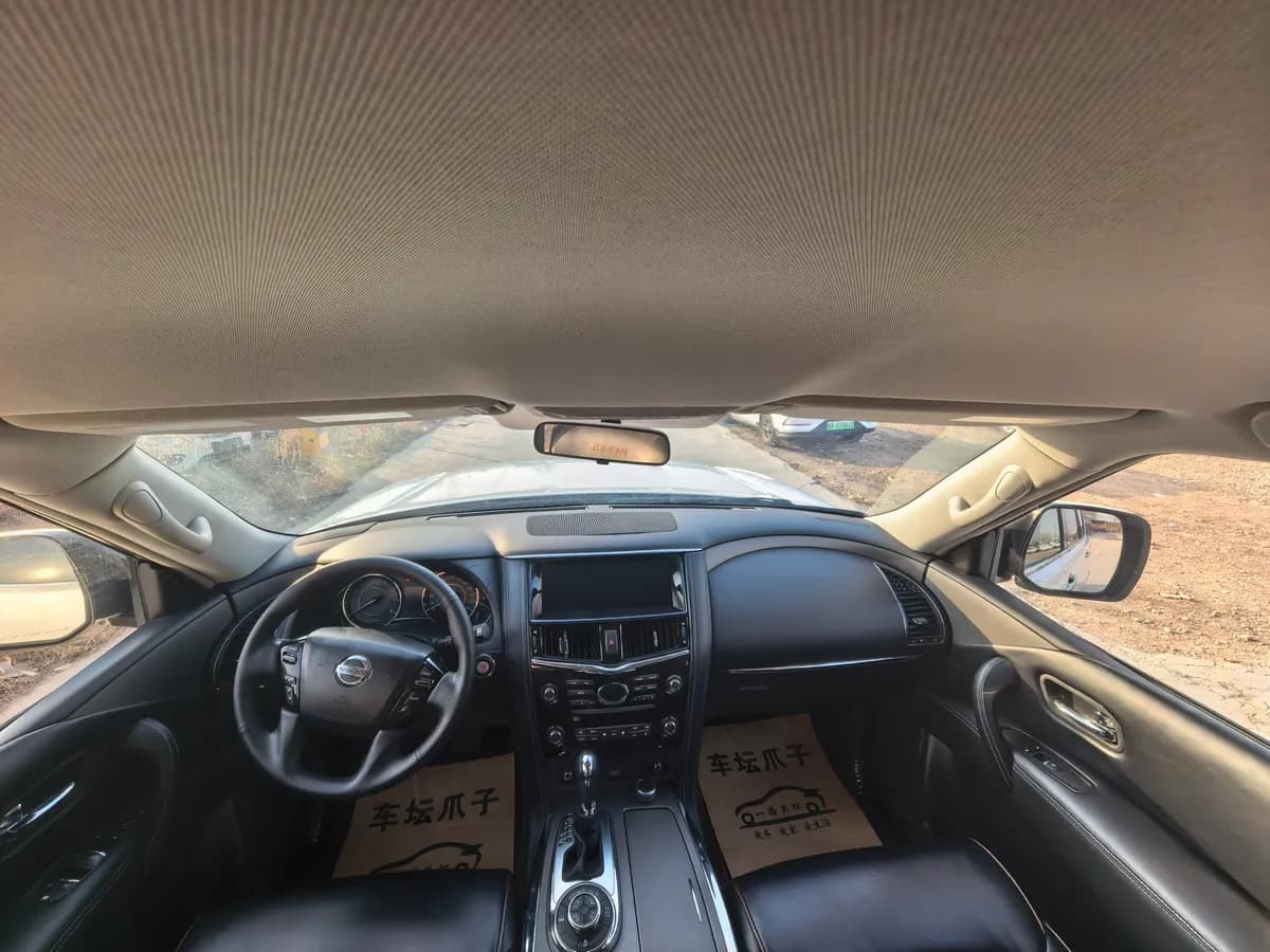 Nissan ( ) 2020 Y62 4.0 XE 6