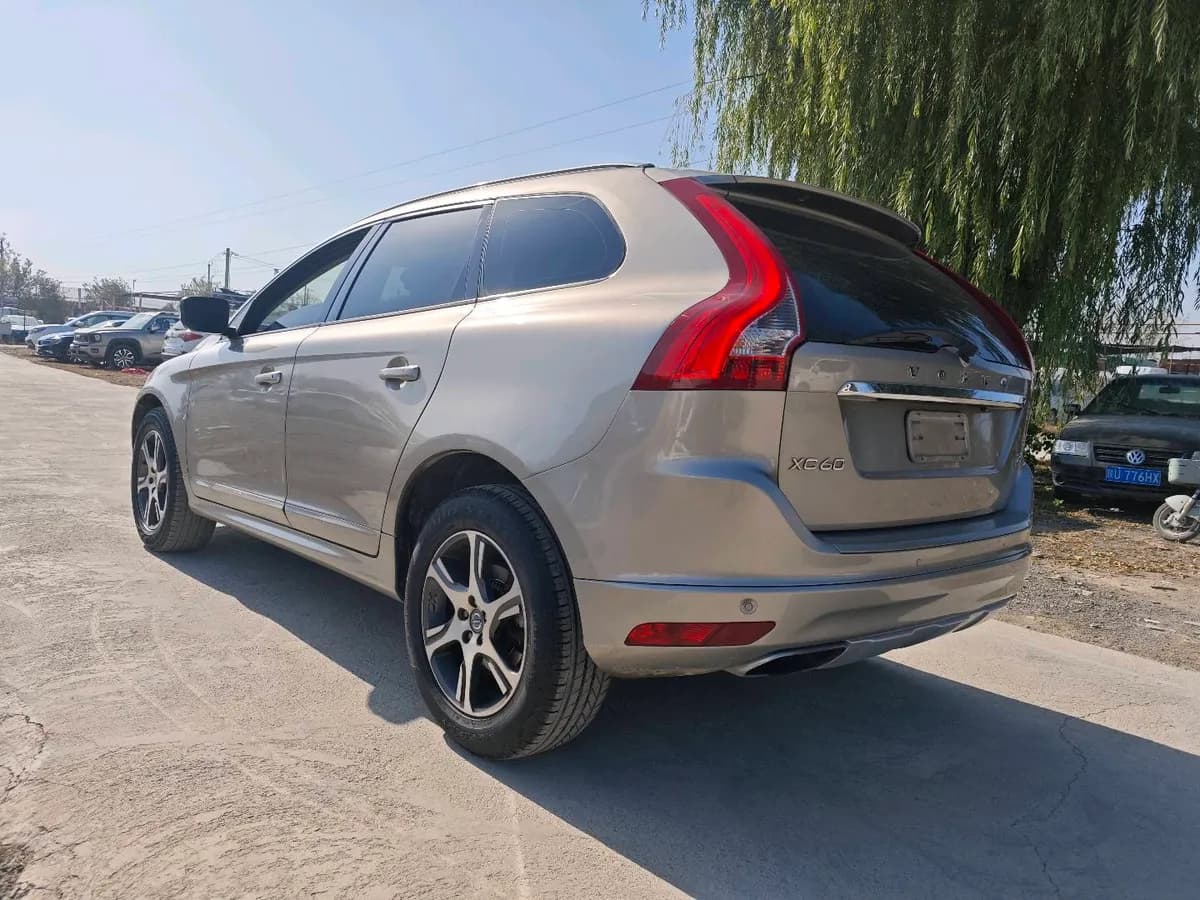 Volvo XC60( ) 2014 T5 7
